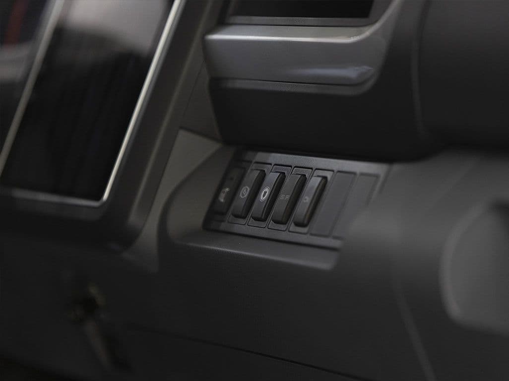 Detalle del salpicadero del iJAC 4,2